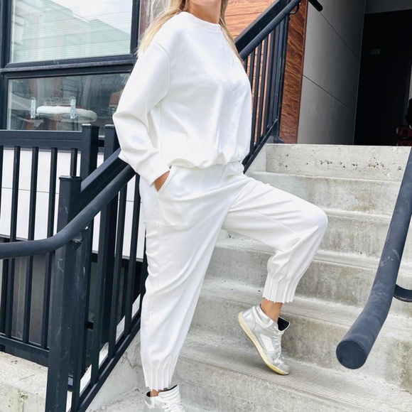 New White Set from two pieces - Picture 6 of 6